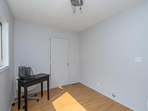 14 52312 Rge Rd 220, Rural Strathcona County, AB - Indoor Photo Showing Other Room