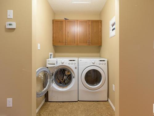 4910 58 Street, Athabasca Town, AB - Indoor Photo Showing Laundry Room