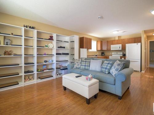 4910 58 Street, Athabasca Town, AB - Indoor Photo Showing Living Room