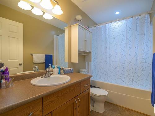 4910 58 Street, Athabasca Town, AB - Indoor Photo Showing Bathroom