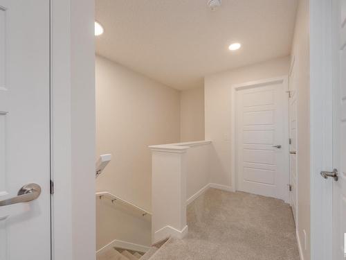 2462 Trumpeter Way, Edmonton, AB - Indoor Photo Showing Other Room