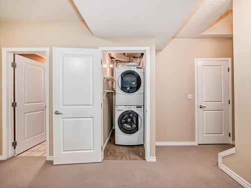 12304 117 Avenue, Edmonton, AB - Indoor Photo Showing Laundry Room