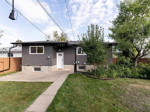 10604 75 St Nw, Edmonton, AB 