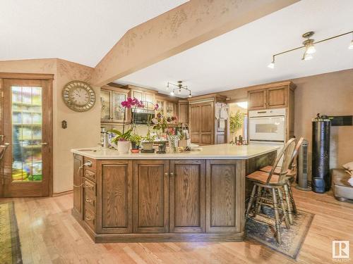 181 22555 Twp Road 530, Rural Strathcona County, AB - Indoor Photo Showing Kitchen