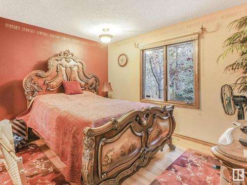 181 22555 Twp Road 530, Rural Strathcona County, AB - Indoor Photo Showing Bedroom