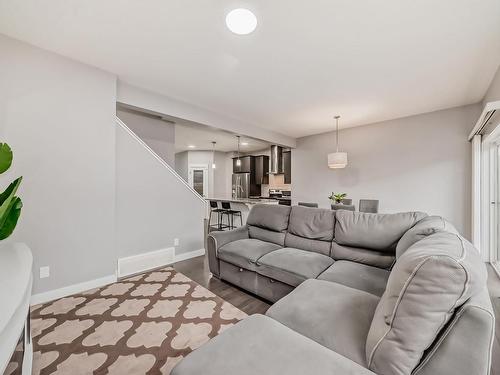 16809 65 Street, Edmonton, AB - Indoor Photo Showing Living Room