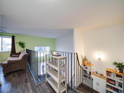 7529 188 Street, Edmonton, AB - Indoor