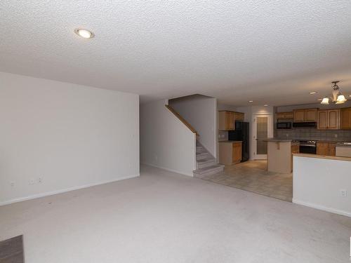 1026 Rutherford Place, Edmonton, AB - Indoor Photo Showing Kitchen