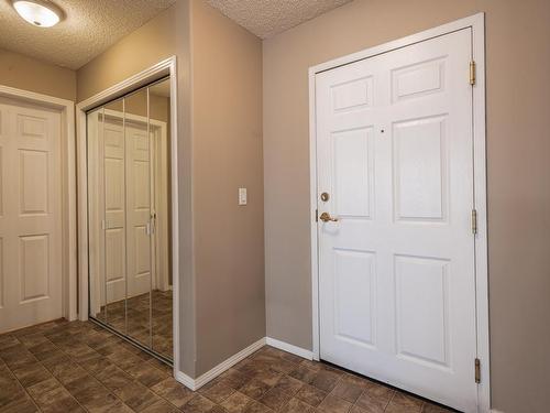 237 9704 174 Street, Edmonton, AB - Indoor Photo Showing Other Room