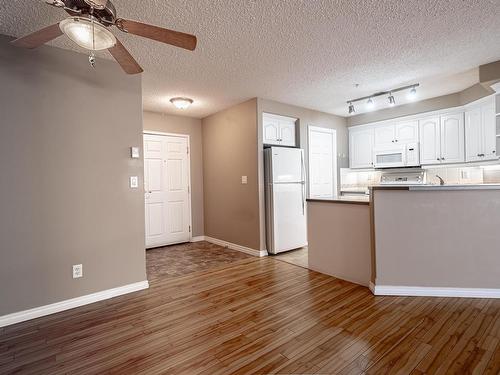 237 9704 174 Street, Edmonton, AB - Indoor Photo Showing Kitchen