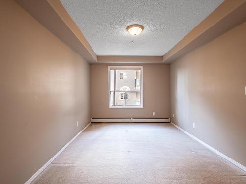 237 9704 174 Street, Edmonton, AB - Indoor Photo Showing Other Room