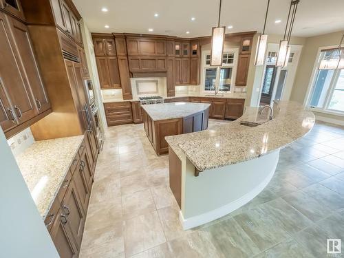 471 52328 Rge Road 233, Rural Strathcona County, AB - Indoor Photo Showing Kitchen With Upgraded Kitchen