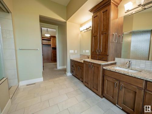 471 52328 Rge Road 233, Rural Strathcona County, AB - Indoor Photo Showing Bathroom