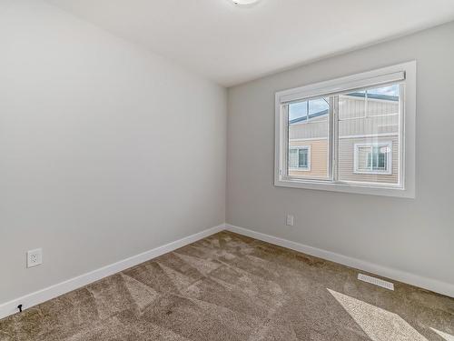 13 2803 14 Avenue, Edmonton, AB - Indoor Photo Showing Other Room