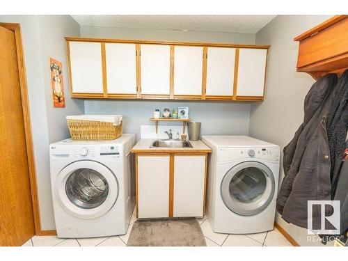 8 Sunrise Dr Summer Village Of Larkspur, Rural Westlock County, AB - Indoor Photo Showing Laundry Room