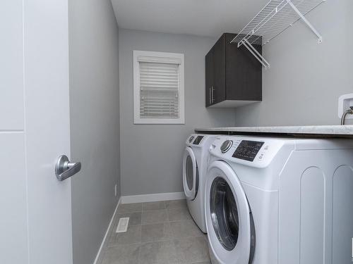 5 Jamison Crescent, St. Albert, AB - Indoor Photo Showing Laundry Room