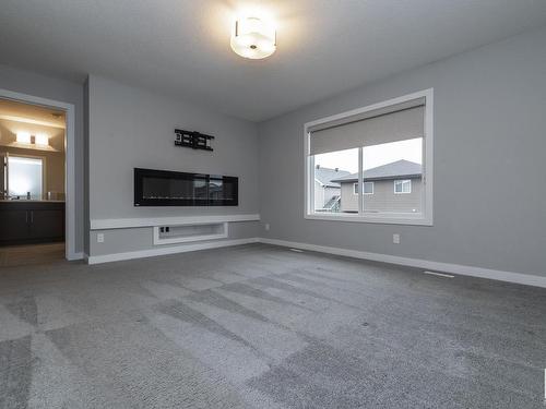 5 Jamison Crescent, St. Albert, AB - Indoor Photo Showing Living Room