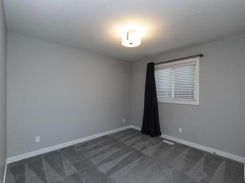 5 Jamison Crescent, St. Albert, AB - Indoor Photo Showing Other Room