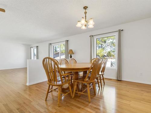 201 Knottwood N, Edmonton, AB - Indoor Photo Showing Dining Room