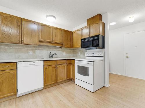 201 Knottwood N, Edmonton, AB - Indoor Photo Showing Kitchen