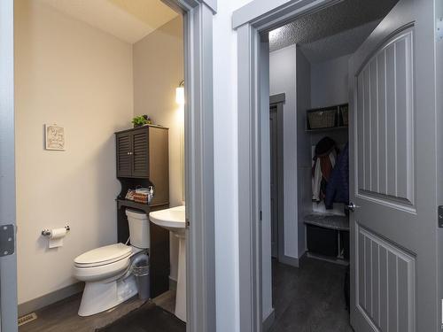 9755 224 Street, Edmonton, AB - Indoor Photo Showing Bathroom