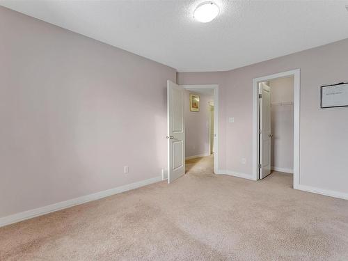 2815 17 Avenue Nw, Edmonton, AB - Indoor Photo Showing Other Room