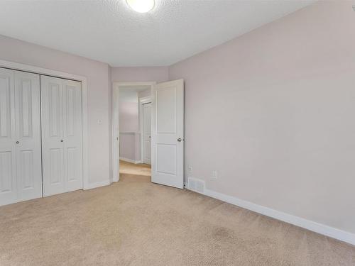 2815 17 Avenue Nw, Edmonton, AB - Indoor Photo Showing Other Room