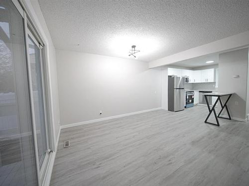 18158 81 Av Nw Nw, Edmonton, AB 