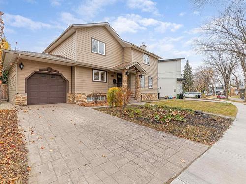 5911 110 St Nw, Edmonton, AB 