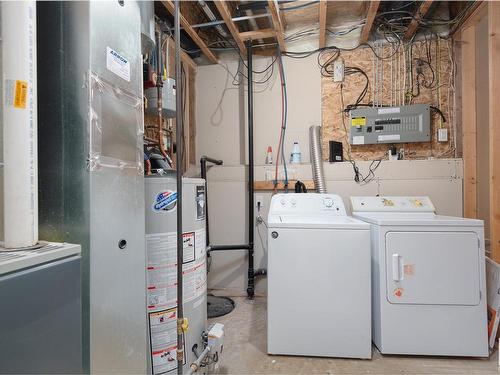 4903 54 Avenue, Cold Lake, AB - Indoor Photo Showing Laundry Room