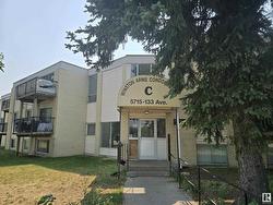 #14 5715 133 AV NW  Edmonton, AB T5A 0K3