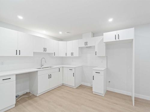 11715 127 Street, Edmonton, AB - Indoor Photo Showing Kitchen