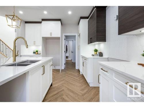 6632 Crawford Landing Landing, Edmonton, AB - Indoor Photo Showing Kitchen With Double Sink With Upgraded Kitchen