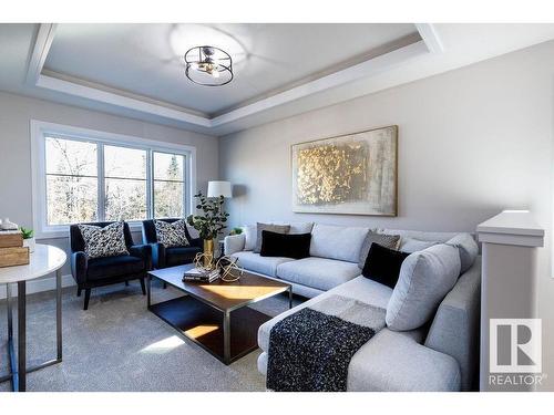 6632 Crawford Landing Landing, Edmonton, AB - Indoor Photo Showing Living Room