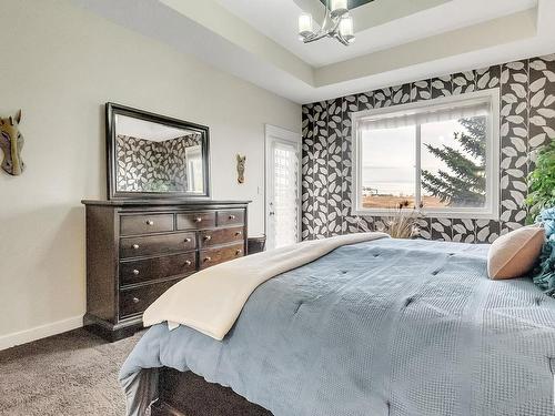 1722 Adamson Crescent, Edmonton, AB - Indoor Photo Showing Bedroom