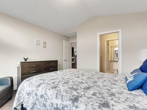 1722 Adamson Crescent, Edmonton, AB - Indoor Photo Showing Bedroom