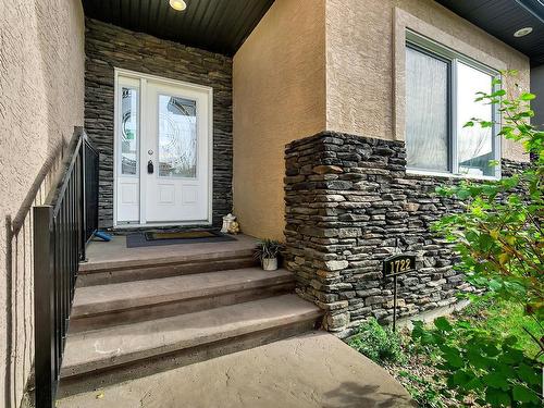 1722 Adamson Crescent, Edmonton, AB - Outdoor