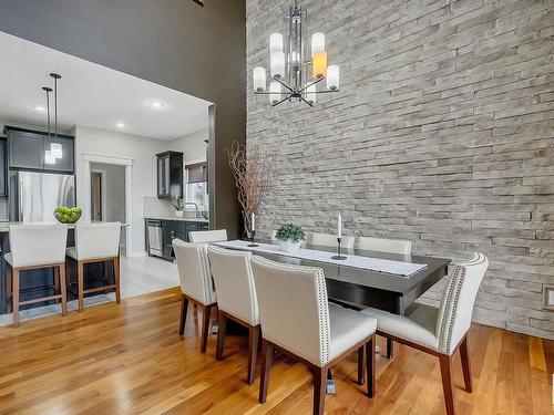 1722 Adamson Crescent, Edmonton, AB - Indoor Photo Showing Dining Room