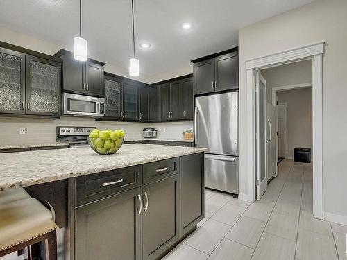 1722 Adamson Crescent, Edmonton, AB - Indoor Photo Showing Kitchen