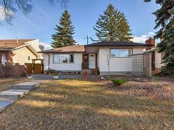 10507 50 ST NW  Edmonton, AB T6A 2C5