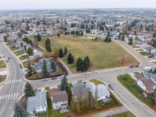 5 Aberdeen Cr, Stony Plain, AB 