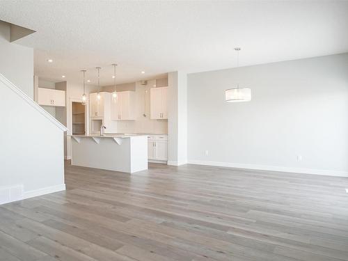 22 Enns Court, Fort Saskatchewan, AB - Indoor Photo Showing Kitchen