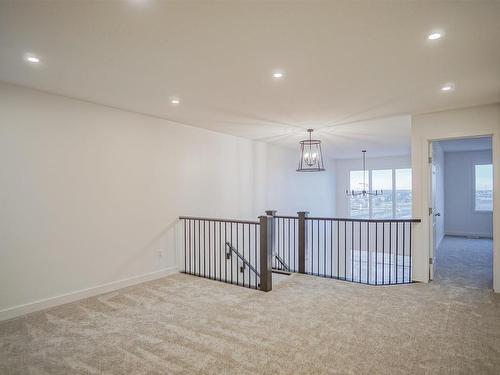 5125 Kinney Way, Edmonton, AB - Indoor Photo Showing Other Room