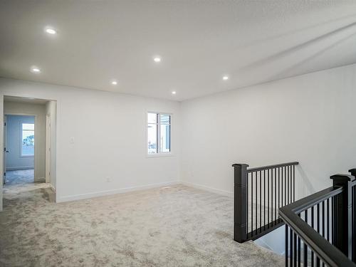 5125 Kinney Way, Edmonton, AB - Indoor Photo Showing Other Room