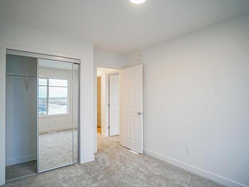 5125 Kinney Way, Edmonton, AB - Indoor Photo Showing Other Room