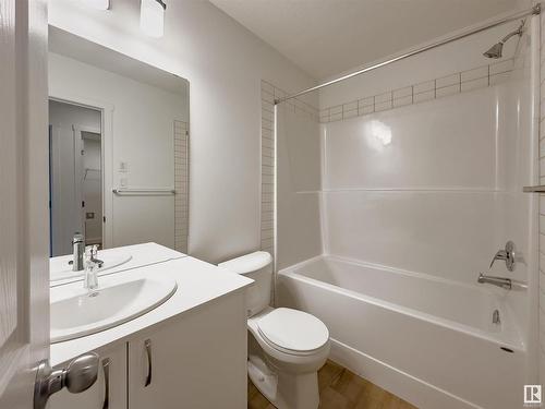 5125 Kinney Way, Edmonton, AB - Indoor Photo Showing Bathroom