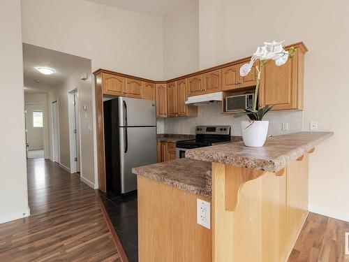 10313 157 Street, Edmonton, AB - Indoor Photo Showing Kitchen