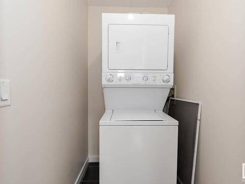 10313 157 Street, Edmonton, AB - Indoor Photo Showing Laundry Room