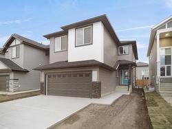 2603 15 AV NW  Edmonton, AB T6T 2N5