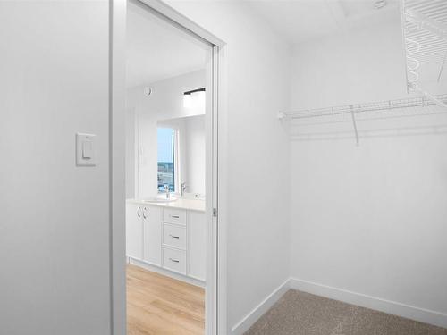 1607 27 Street, Edmonton, AB - Indoor